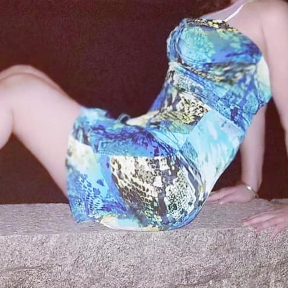 Snake skin blue dress